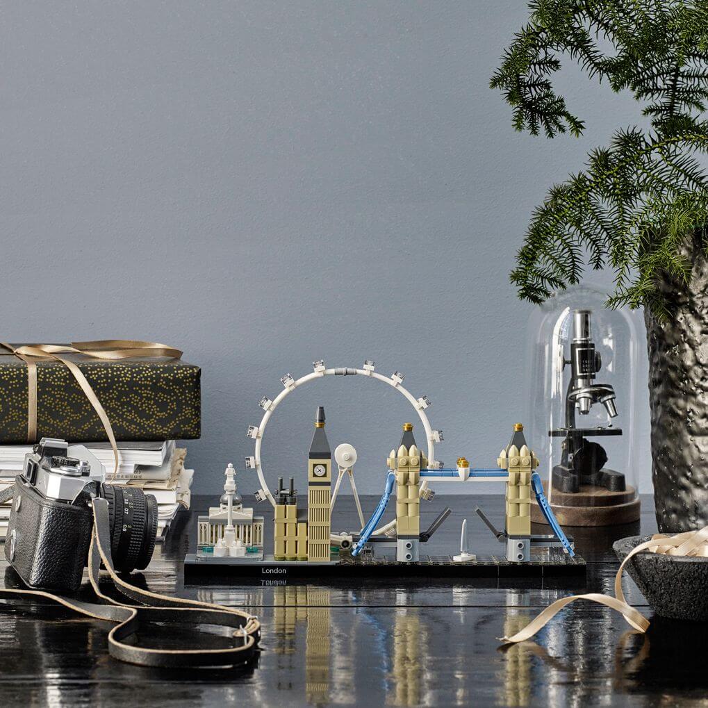 Lego Architecture 21034 London Skyline Model Kit for Ages 12 and Up