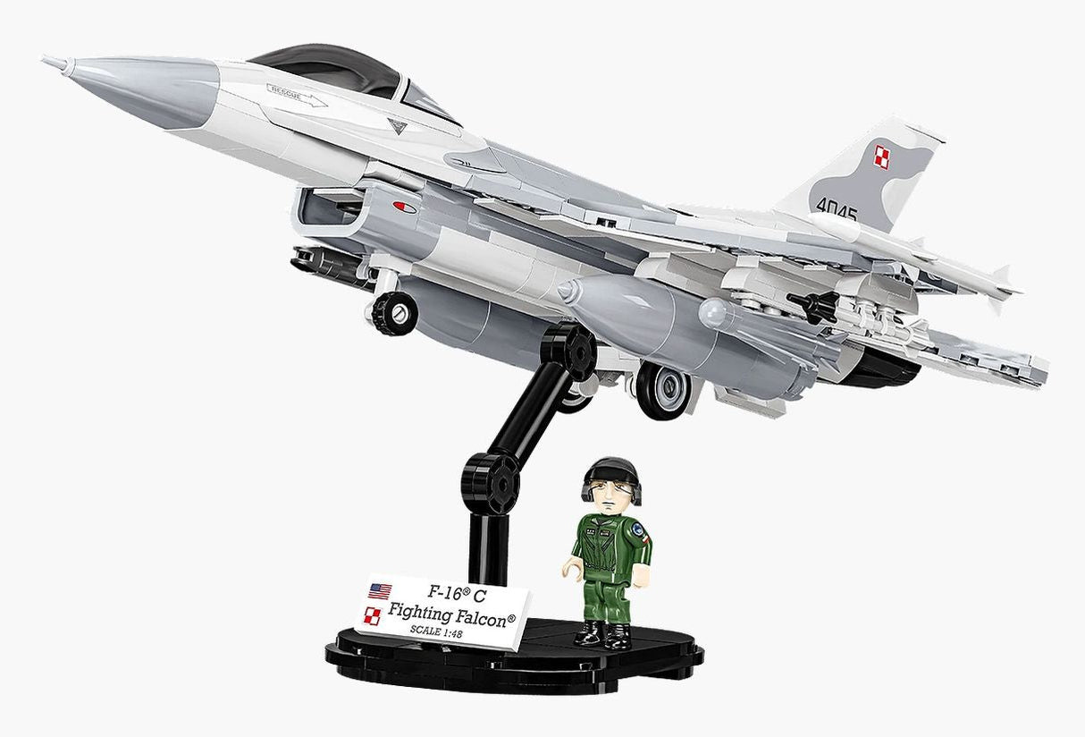 F-16C Fighting Falcon (Polish Version) brick plane model - COBI 5910 - 460 bricks