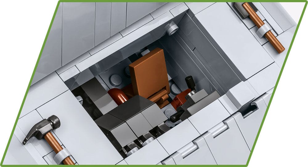 Panzerkampfwagen E-100 brick tank model