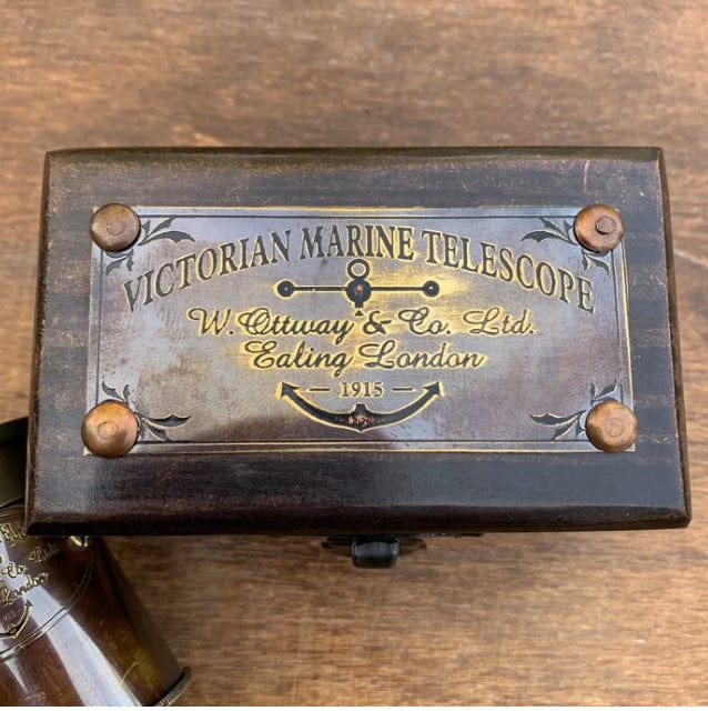 ANTIQUE MODEL VICTORIAN MARINE TELESCOPE WITH WOODEN BOX