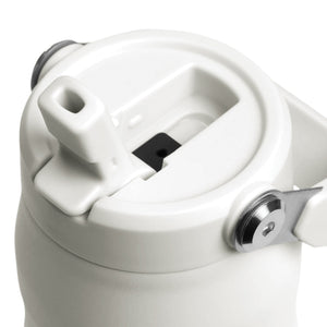 IceFlow Bottle Flip Straw 0.7L Water Bottle