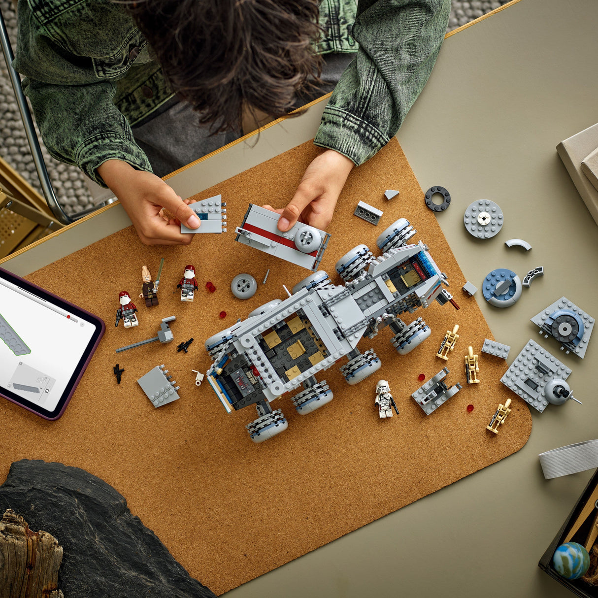 Lego Star Wars 75413 Republic Juggernaut Buildable Playset for Ages 9+