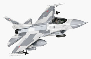 F-16C Fighting Falcon (Polish Version) brick plane model - COBI 5910 - 460 bricks