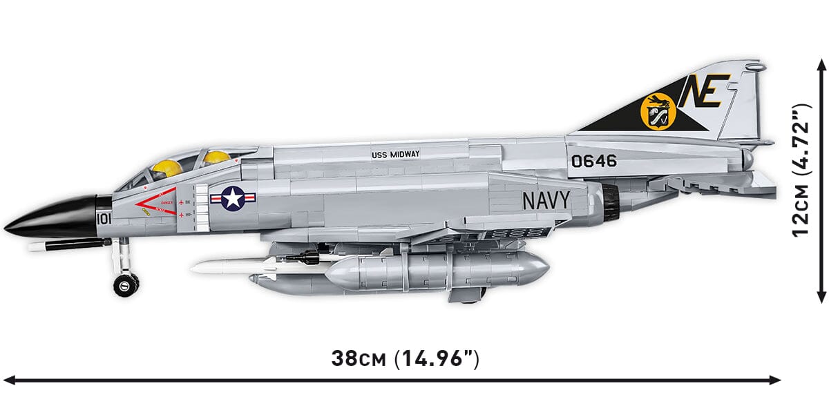 F-4 Phantom II brick plane model - COBI 5897 - 703 bricks