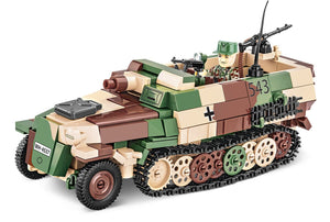 SD.KFZ.251/9 Stummel Half Track brick model 