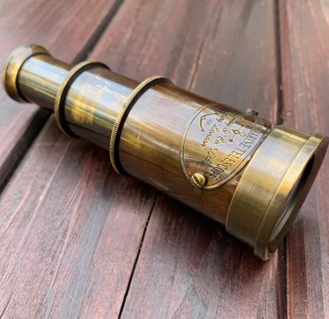 ANTIQUE MODEL VICTORIAN MARINE TELESCOPE WITH WOODEN BOX