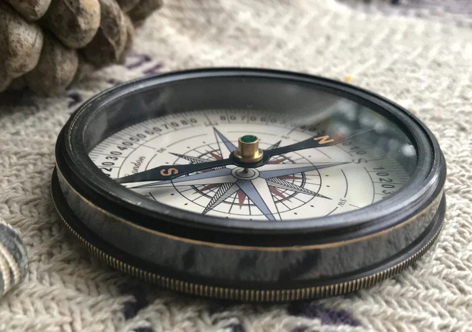 BOY SCOUTS VINTAGE COMPASS